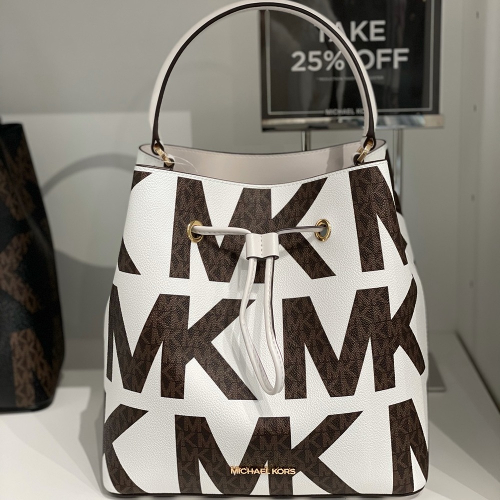 Michael Kors Suri Shoulder Bag